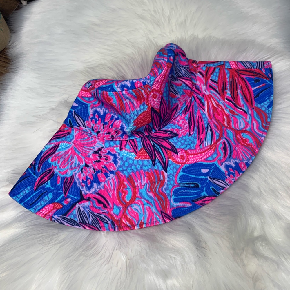 Lilly Pulitzer Pink & Blue Tropical Print Sun Hat - Picture 2 of 7